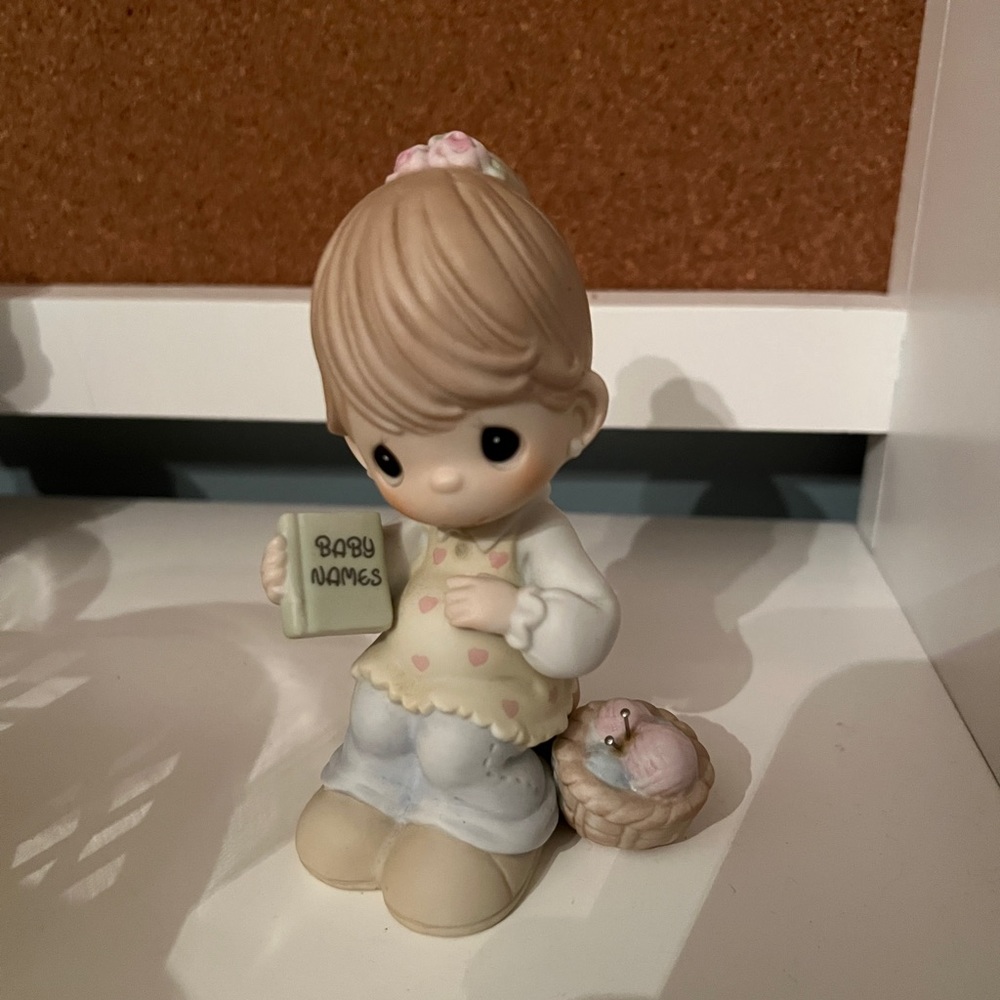 Precious momen: Baby Names